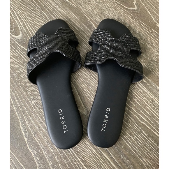 torrid Shoes - Torrid Black Dazzle Slip On Sandals sz 10W